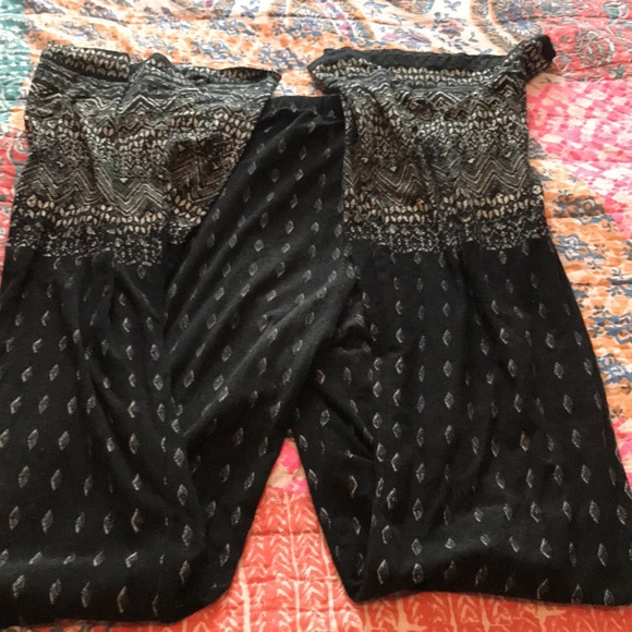 Francesca’s Black Paisley Bell Bottom Pants - Picture 2 of 4